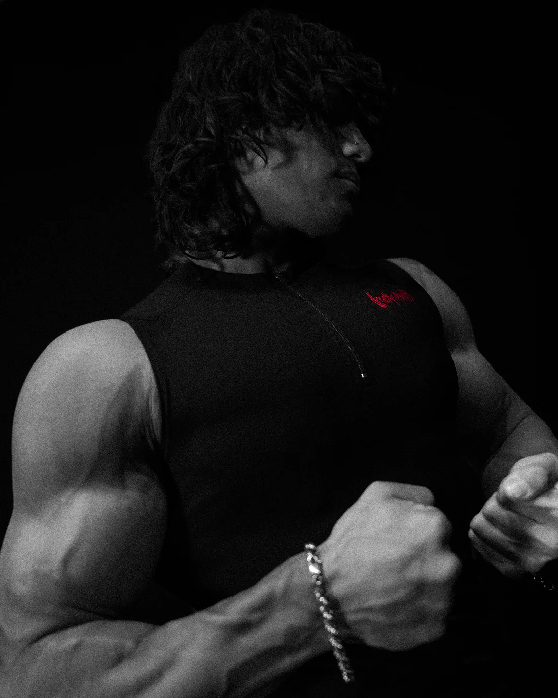 Void Tech™ Eternal Quarter zip Cut off Compression NIGHTMARE.webp Void Tech™ Eternal Quarter zip Cut off Compression NIGHTMARE.webp