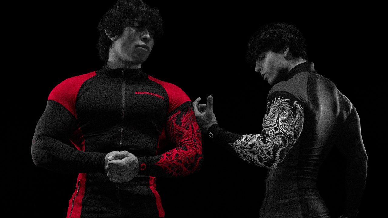 BreatheDivinity Short Sleeves Styling Guide 2026 Dark Streetwear Fits